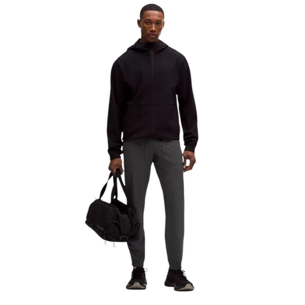 Lululemon Men's License to Train Jogger Pants - Graphite Grey - Large